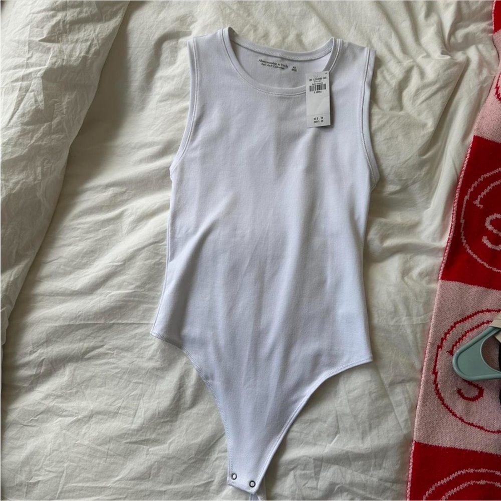 Abercrombie Soft Collection: White Sleeveless Crewneck Bodysuit